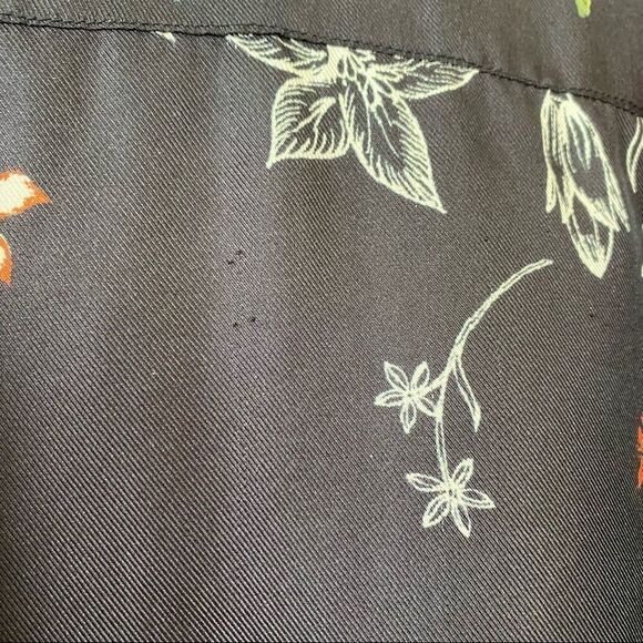 JOHNNY WAS-BECCA 100% Silk Floral Pattern Tunic Top (Small) - Picture 13 of 15